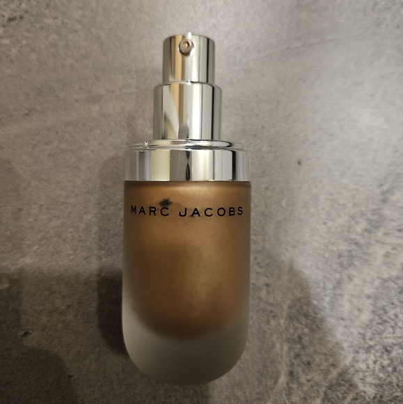 Marc Jacobs Beauty Dew Drops Highlighter - Picture 4 of 4